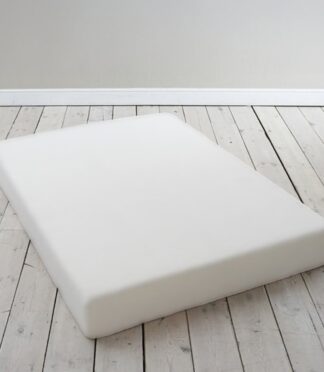 4FT6 Memory Foam Mattress 20cm Thick with Memory Foam Pillows